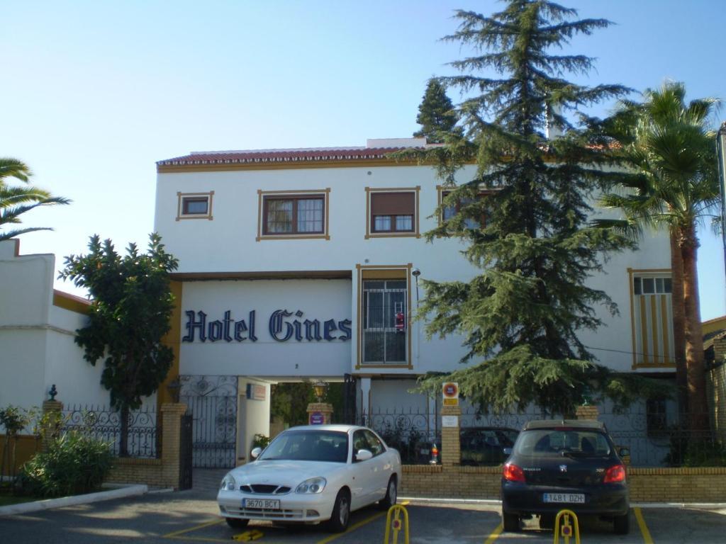 Hotel Ginés Εξωτερικό φωτογραφία